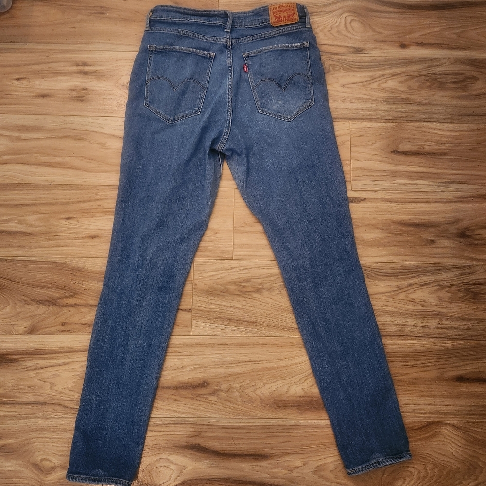 Levi's High Rise Skinny - Picture 2 of 6